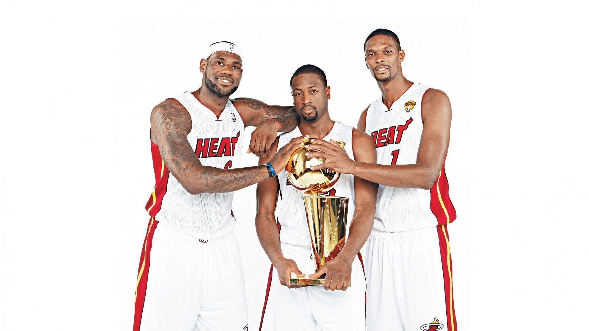 “英超迎来收官大戏，争冠局势备受关注”，英超总结