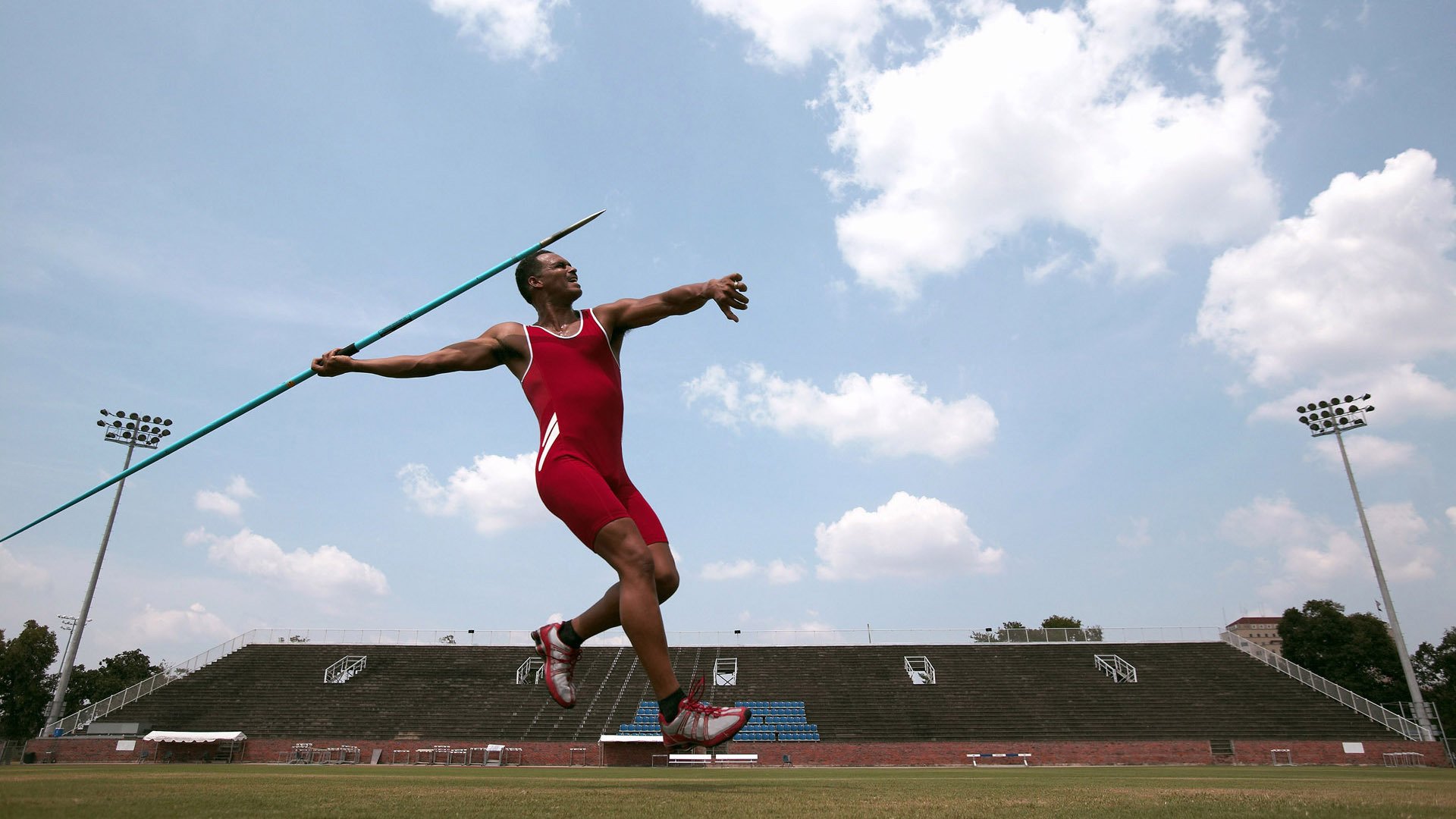 河床新秀球员崭露头角，河床队客场球衣